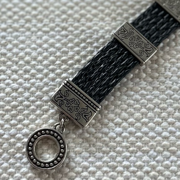 BRIGHTON French Quarter Ophelia Leather Toggle Bracelet • J30590 • Etched Silver - Picture 9 of 13